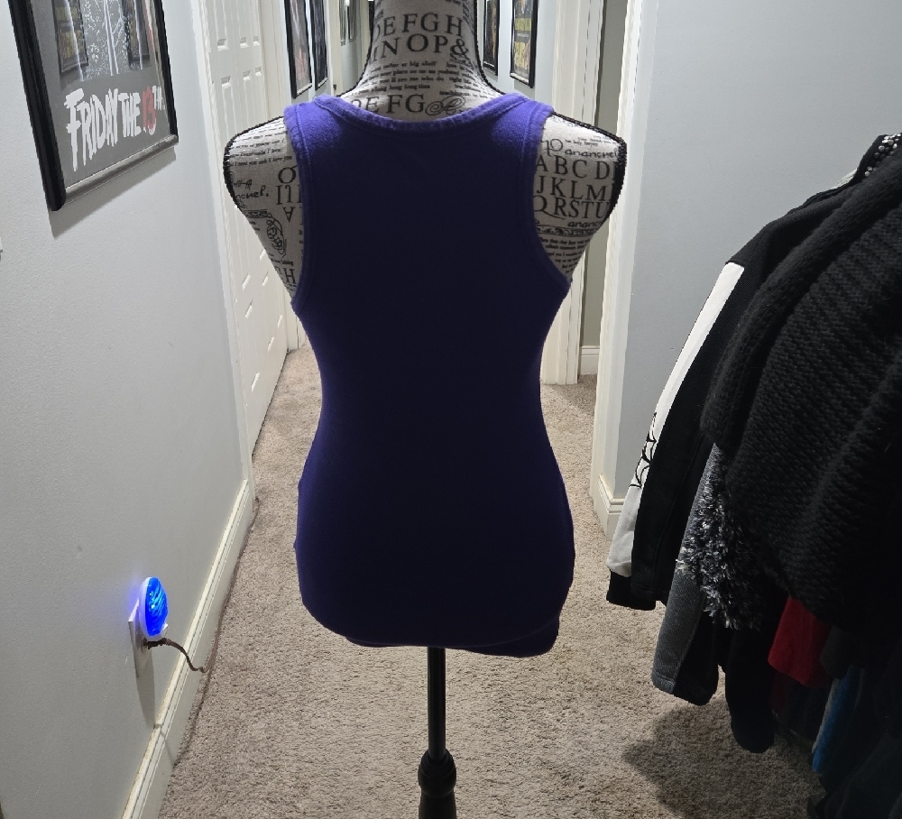 Active Basic Fitted Buttoned Tank Tops - image 5